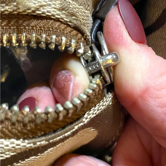 🚨SOLD 🚨 COACH DIAPER BAG EUC - Picture 10 of 15